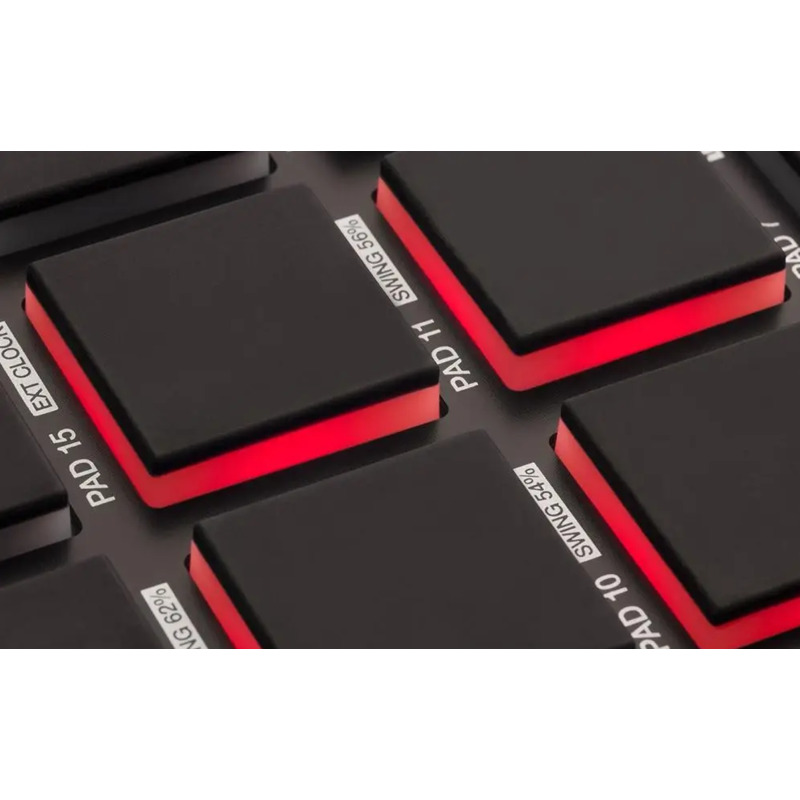 MIDI контроллер AKAI MPD218