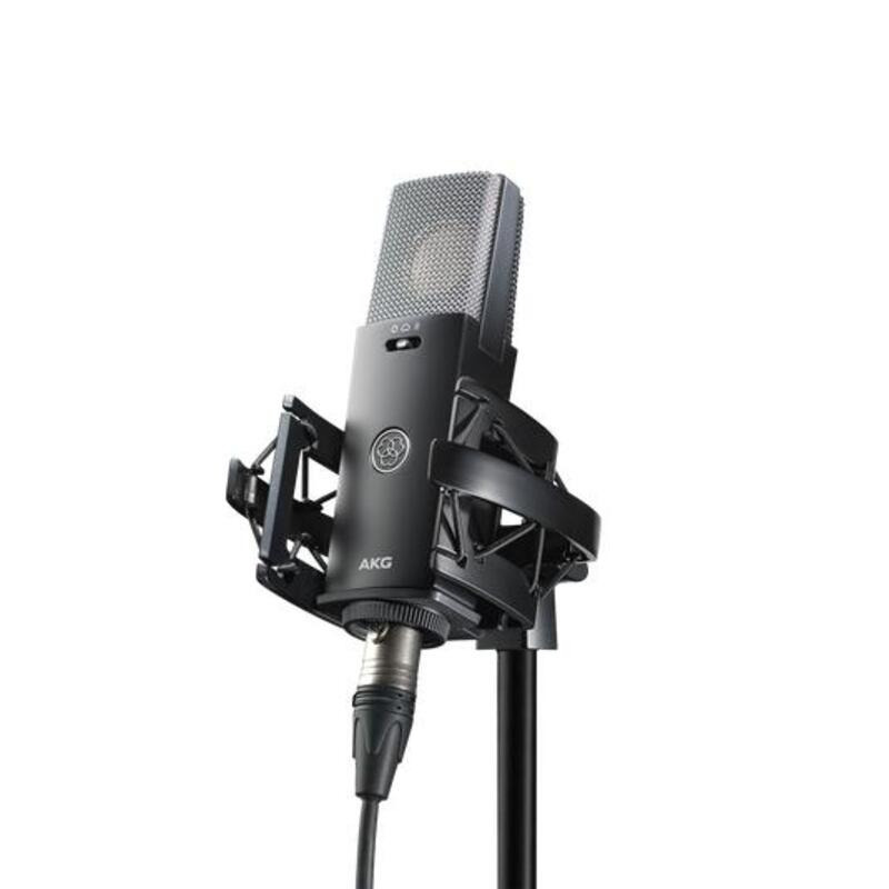 Микрофон студийный AKG C114