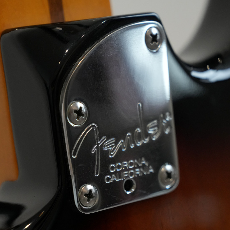 Электрогитара Fender American Deluxe STRATOCASTER V NECK 2TSB