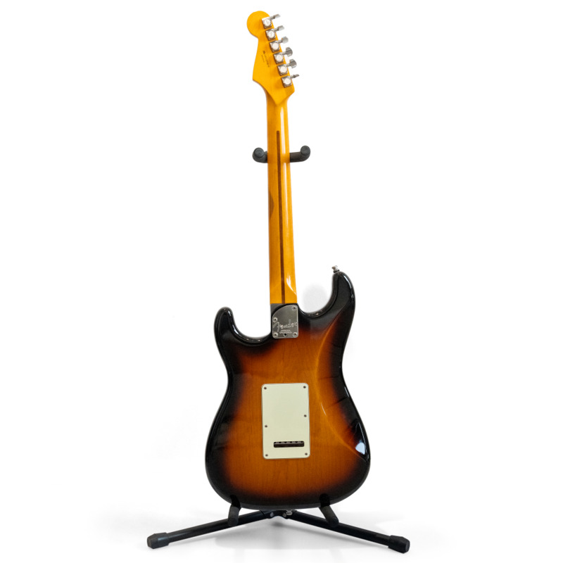 Электрогитара Fender American Deluxe STRATOCASTER V NECK 2TSB