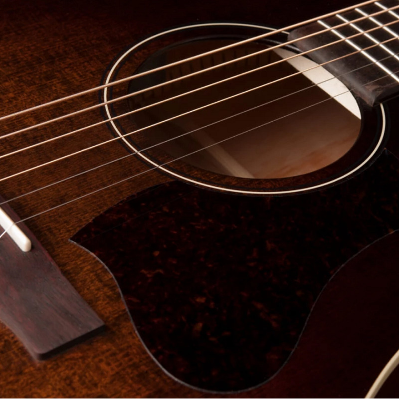 Акустична гітара ART&LUTHERIE Americana Bourbon Burst