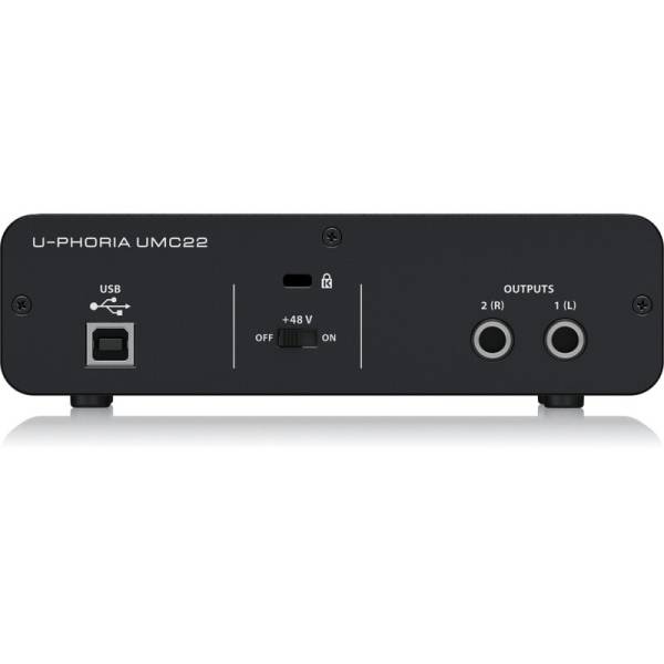 Аудиоинтерфейс Behringer UMC22