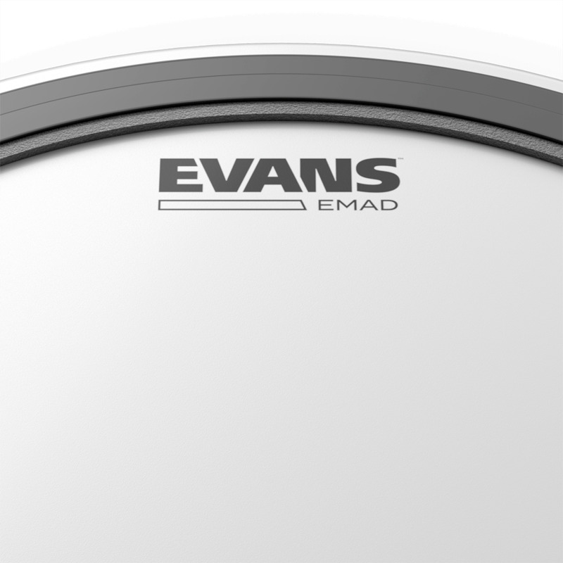 Пластик для бас-барабана Evans 20" EMAD COATED Bass