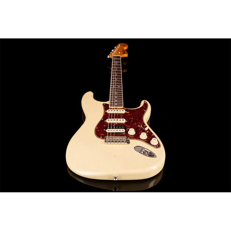 Электрогитара FENDER CUSTOM SHOP LIMITED EDITION '67 STRATOCASTER HSS JOURNEYMAN RELIC AGED VINTAGE WHITE