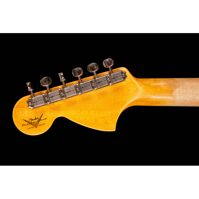 Электрогитара FENDER CUSTOM SHOP LIMITED EDITION '67 STRATOCASTER HSS JOURNEYMAN RELIC AGED VINTAGE WHITE