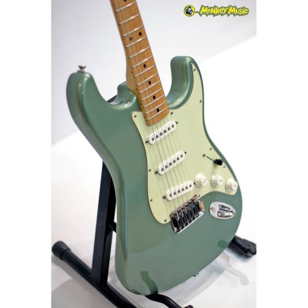 Электрогитара Fender 60th Anniversary Standard Stratocaster 2006 (MIM) Mint Green