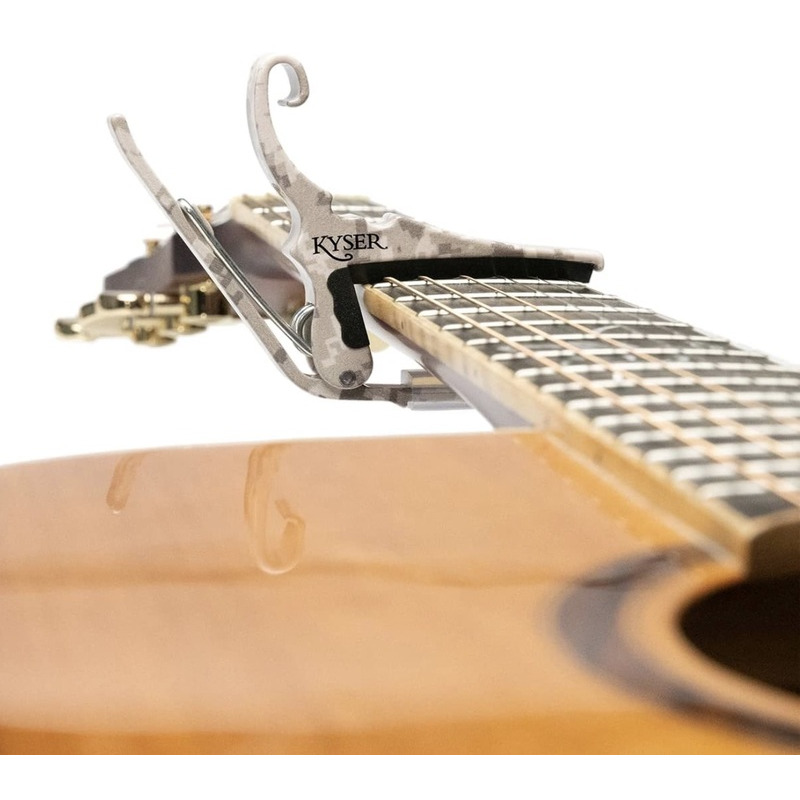 Каподастр Kyser KG6G4V2A Guitar4Vets Quick Change Desert Camo Capo