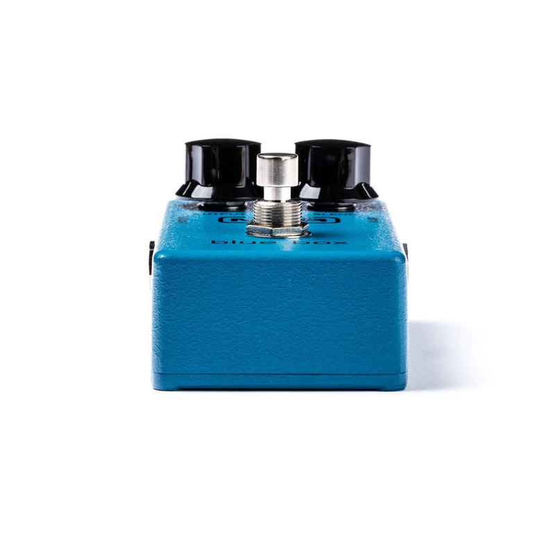 Педаль эффектов MXR BLUE BOX FUZZ