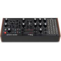 Синтезатор  MOOG LABYRINTH