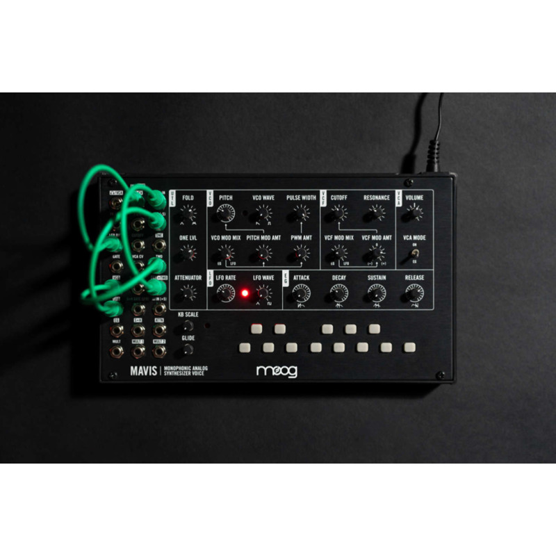 Синтезатор MOOG Mavis