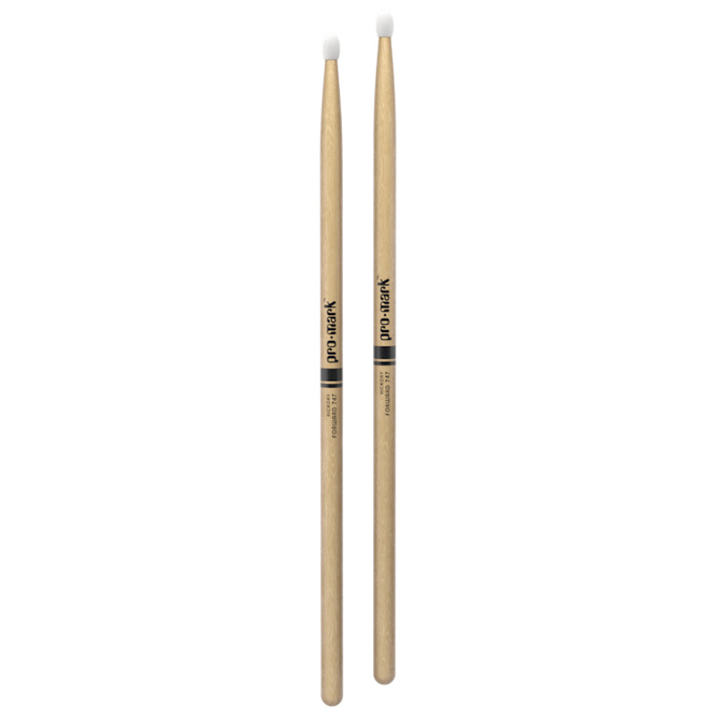 Барабанные палочки Promark CLASSIC FORWARD 747N