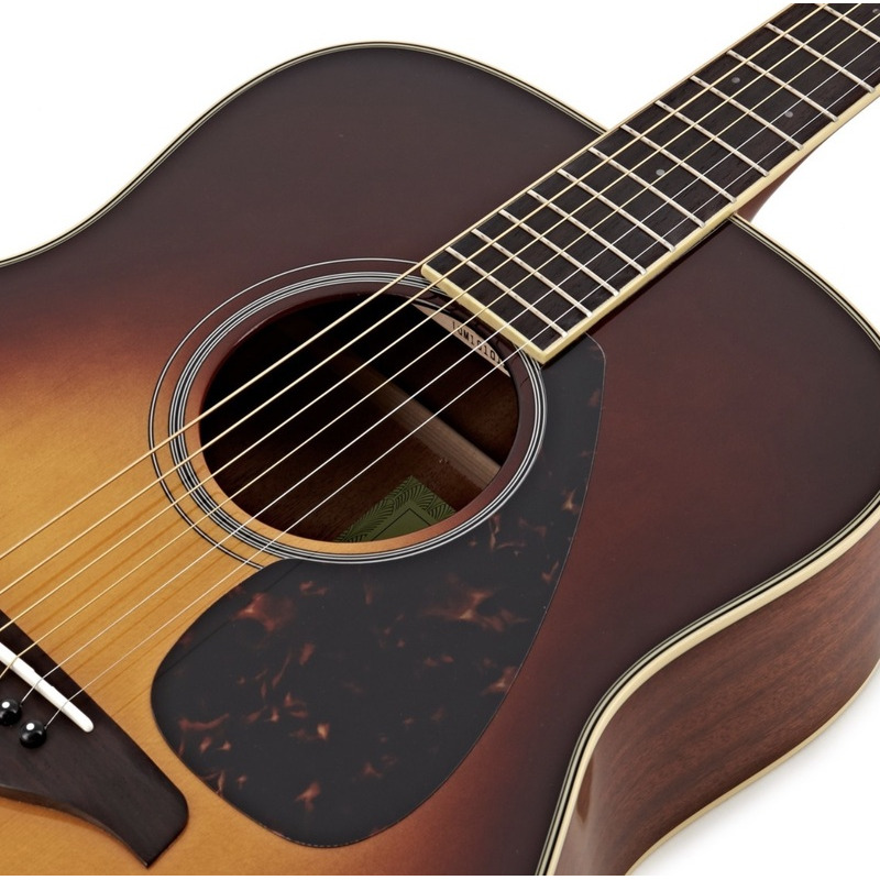 Акустическая гитара YAMAHA FG820 (BROWN SUNBURST)