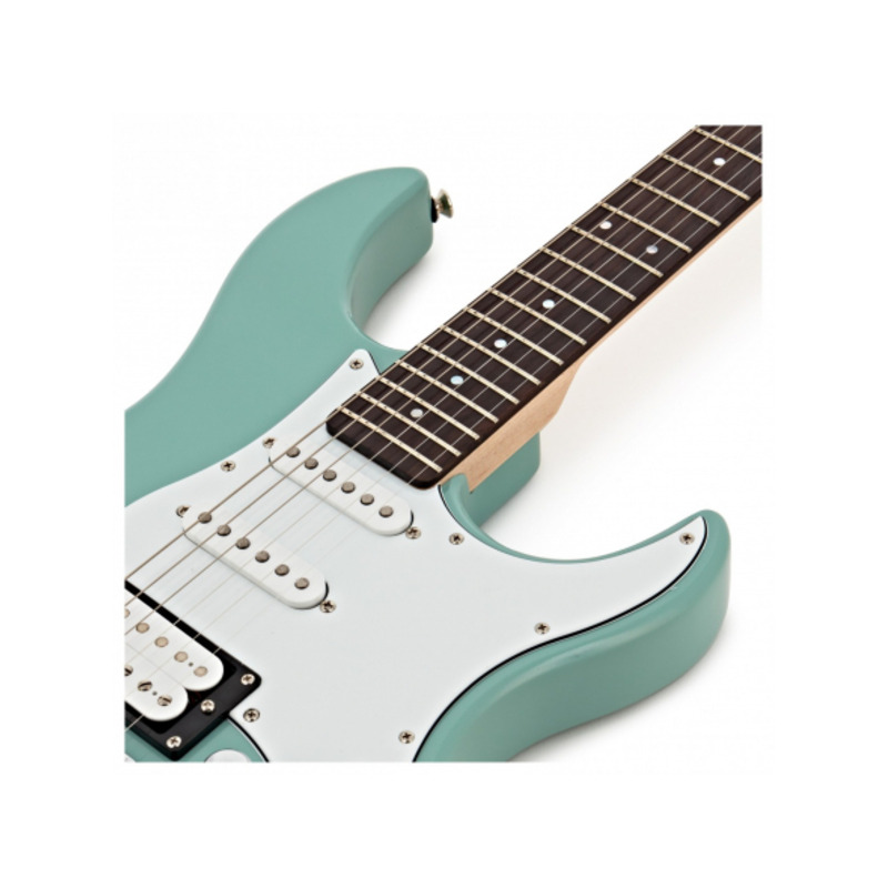 Электрогитара YAMAHA PACIFICA 112V (Sonic Blue)