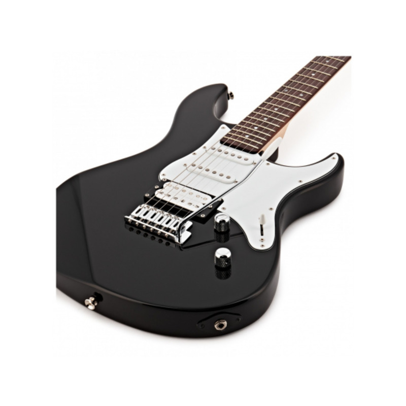 Электрогитара YAMAHA PACIFICA 112V (Black)