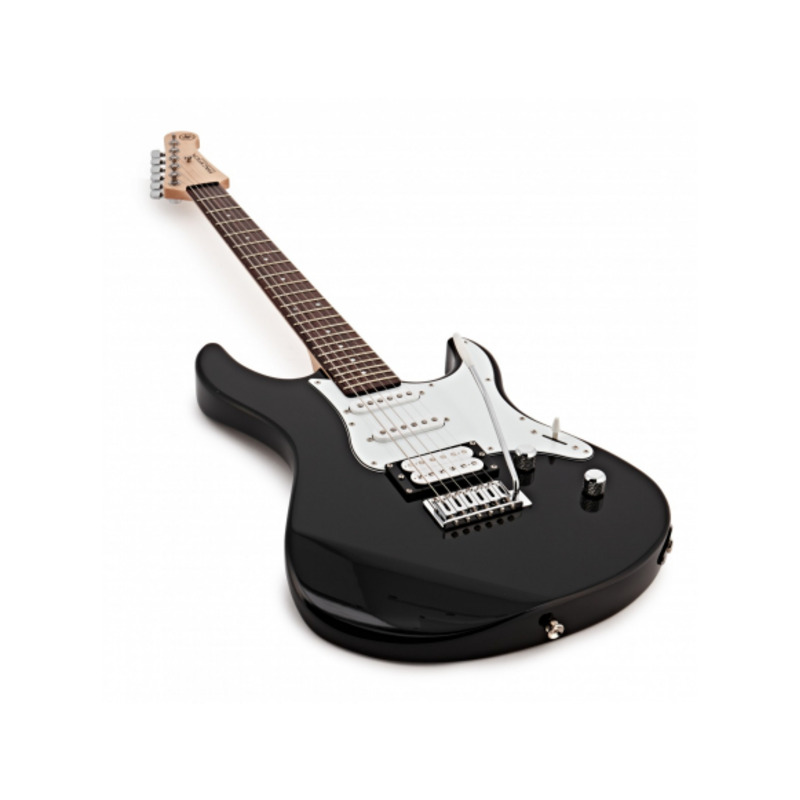 Электрогитара YAMAHA PACIFICA 112V (Black)