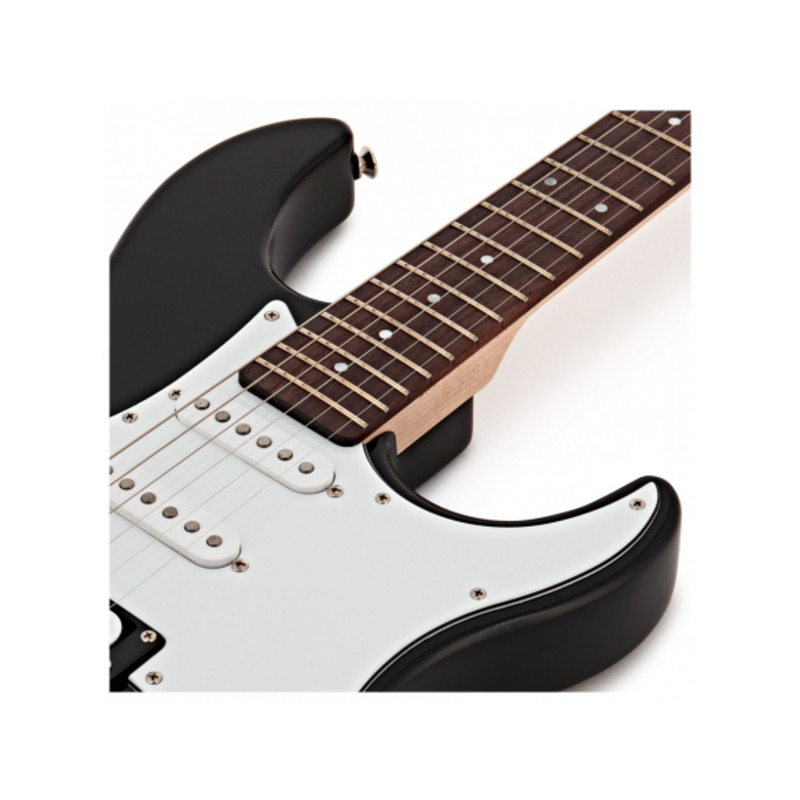 Электрогитара YAMAHA PACIFICA 112V (Black)