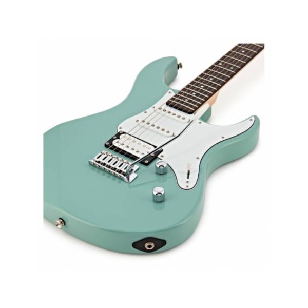 Электрогитара YAMAHA PACIFICA 112VM (Ice Blue)